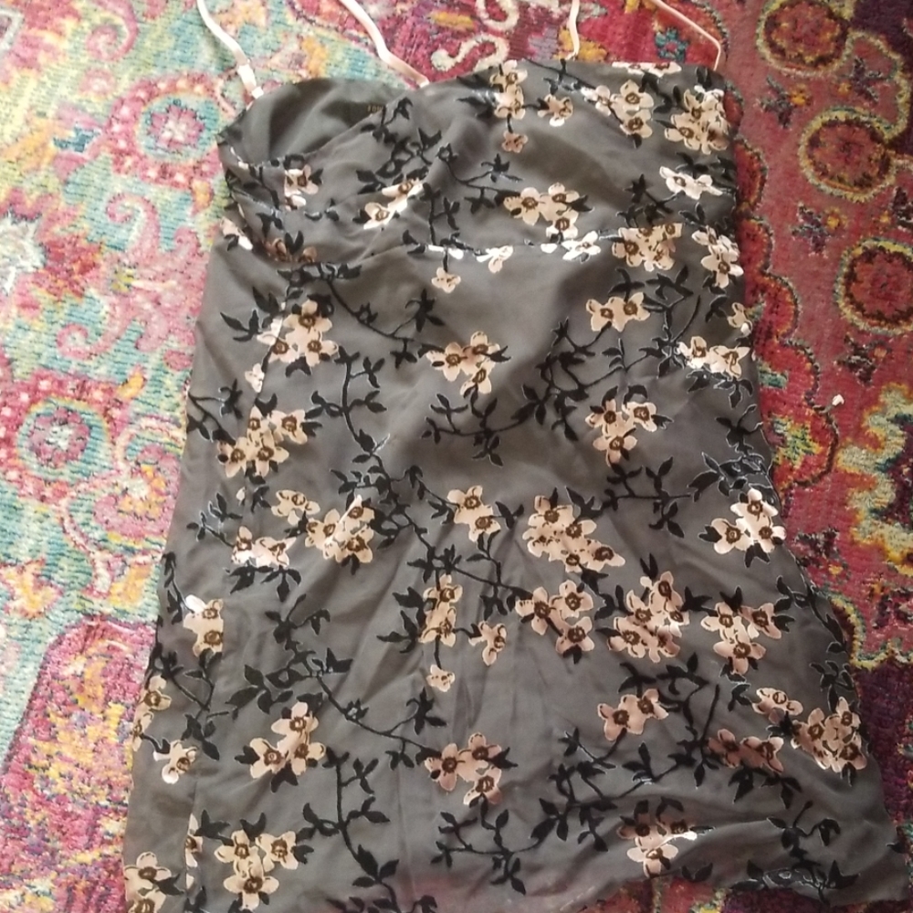 Forever 21 grey grunge floral dress
